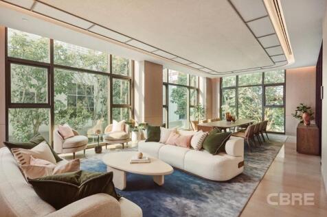 The Stern Lounge