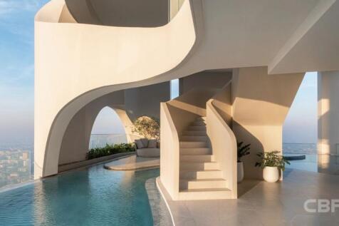 Moon Cave Swimming Pool