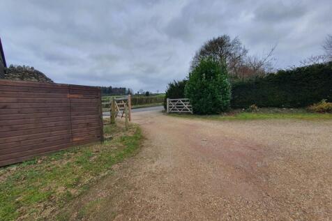 Entrance Driveway
