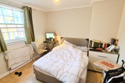 Room 4 - 1