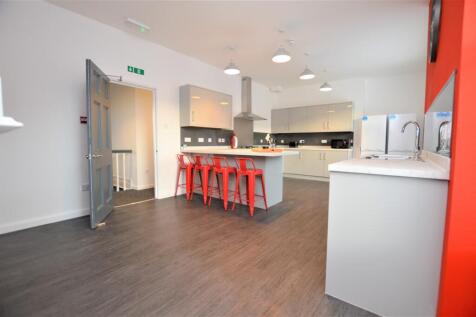 Kitchen 2.JPG