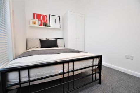 Room 2-b.JPG