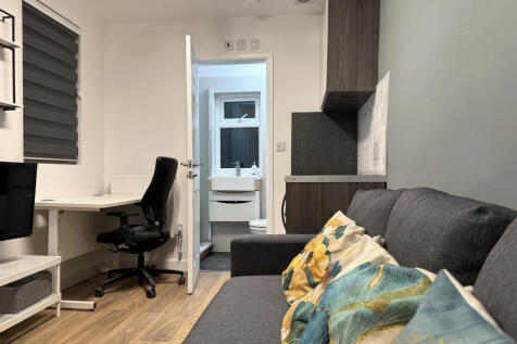 room 4_4.JPG