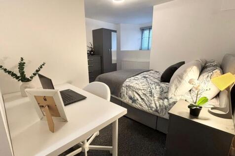 WhatsApp Image 2025-11-06 at 14.37.13_18d0e875