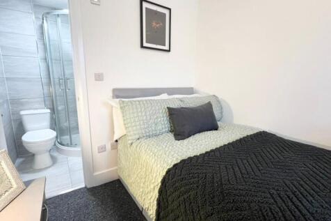 WhatsApp Image 2025-11-06 at 14.39.40_77a459b6