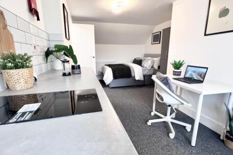 WhatsApp Image 2025-11-06 at 12.17.56_67877ab1