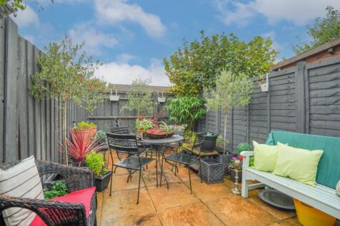 Annexe Garden