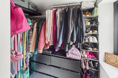 Walk In Wardrobe