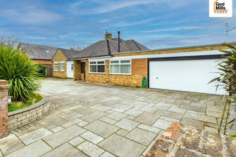 1-moorland-road-s...