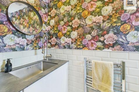 CAM04261G0-PR0102...