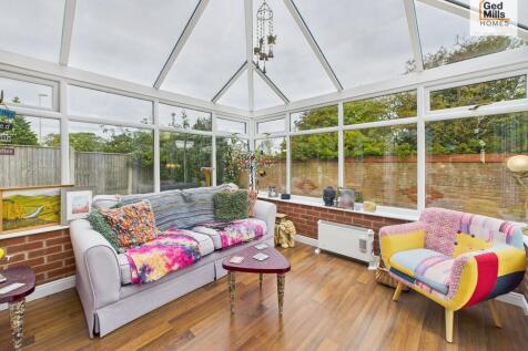 CAM04261G0-PR0102...