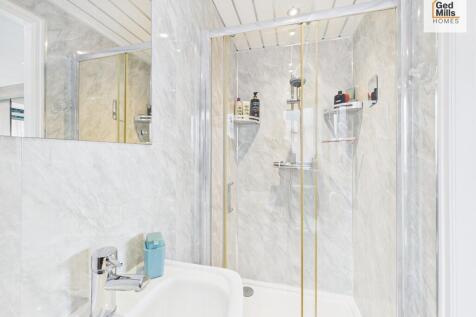 CAM04261G0-PR0102...