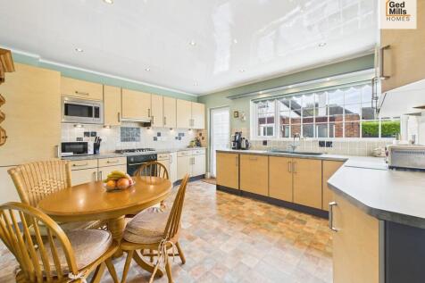 CAM04261G0-PR0103...