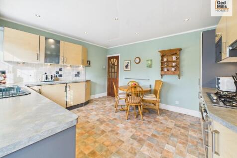 CAM04261G0-PR0103...