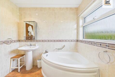 CAM04261G0-PR0103...