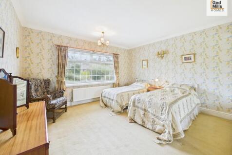 CAM04261G0-PR0103...