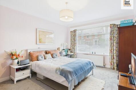 CAM04261G0-PR0106...