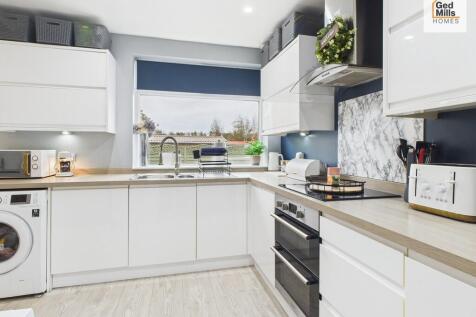 CAM04261G0-PR0105...