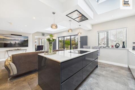 CAM04261G0-PR0108...