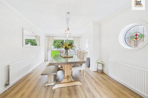 CAM04261G0-PR0109...