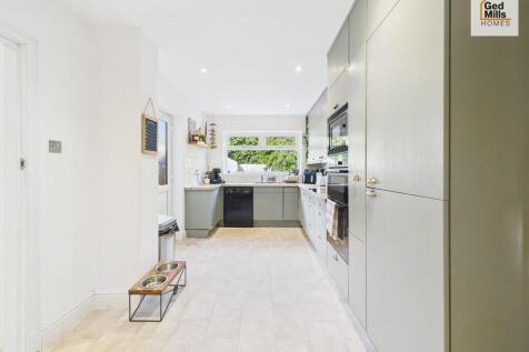 CAM04261G0-PR0109...