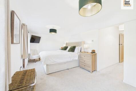 CAM04261G0-PR0109...