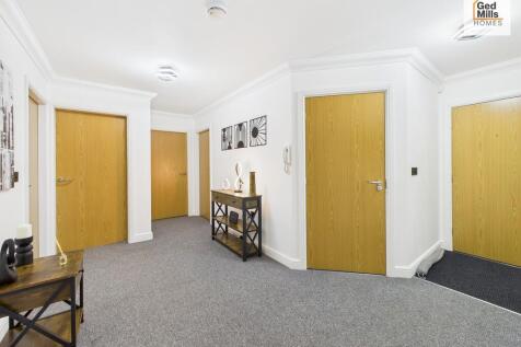 CAM04261G0-PR0111...