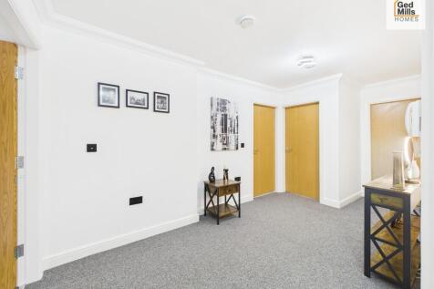 CAM04261G0-PR0111...