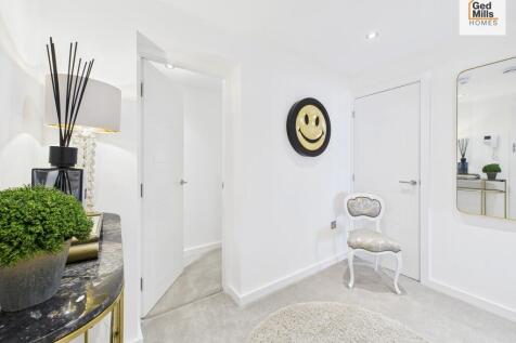 CAM04261G0-PR0110...