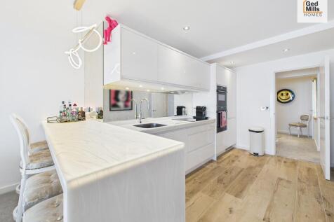 CAM04261G0-PR0110...