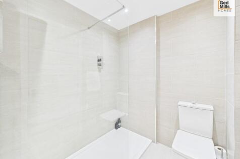 CAM04261G0-PR0110...