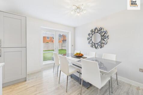 CAM04261G0-PR0107...