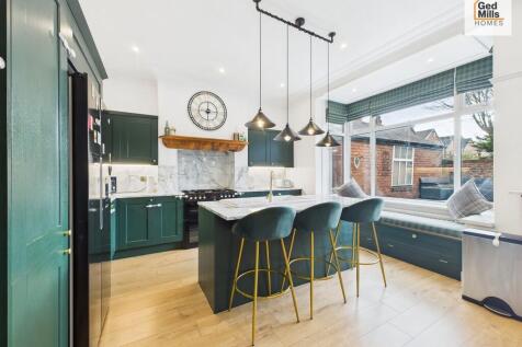 CAM04261G0-PR0114...