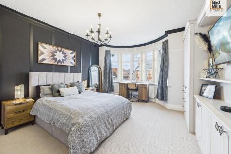 CAM04261G0-PR0114...