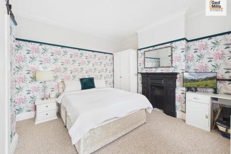 CAM04261G0-PR0114...