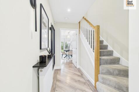 CAM04261G0-PR0115...