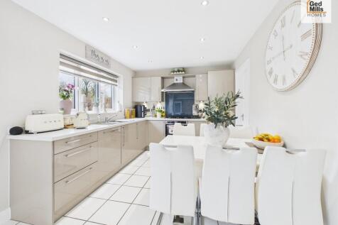 CAM04261G0-PR0116...