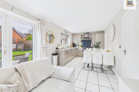 CAM04261G0-PR0116...