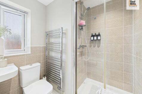 CAM04261G0-PR0116...