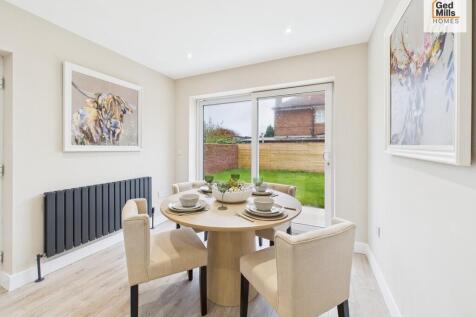 CAM04261G0-PR0117...