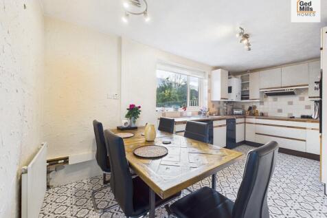 CAM04261G0-PR0119...