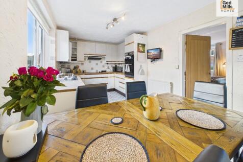 CAM04261G0-PR0119...