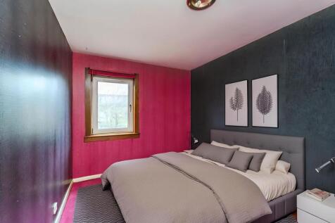 Bed 3 Staged
