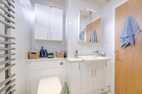 Upstairs bathroom