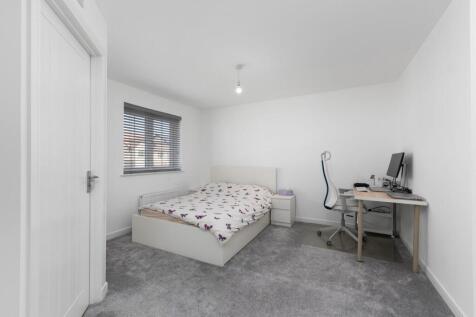 Bedroom 2 with En-Suite