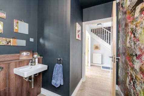 Cloakroom Wc