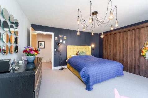 Bed 1