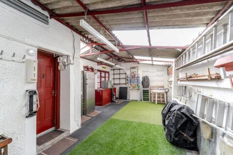 Property Image 29