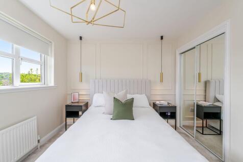 Bed 1