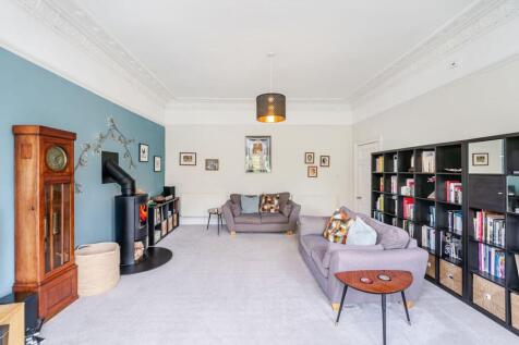 Lounge 2